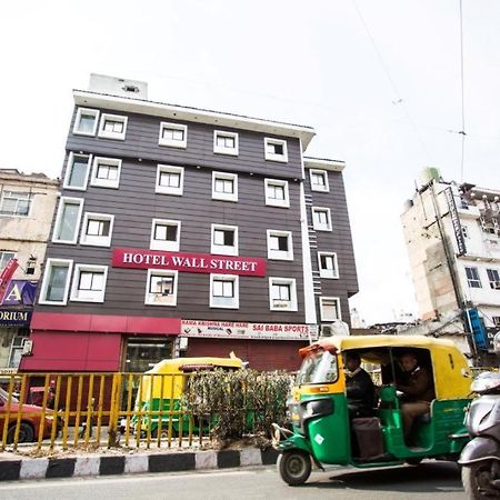 Hotel Wall Street New Delhi Exterior photo